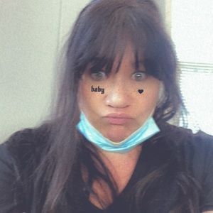 Meet your Posher, Gina